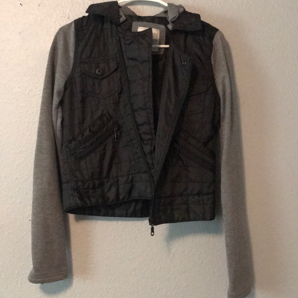Cropped black bomber jacket